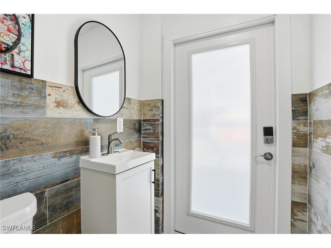 595 109th Avenue N Naples FL 34108 226004837 image33