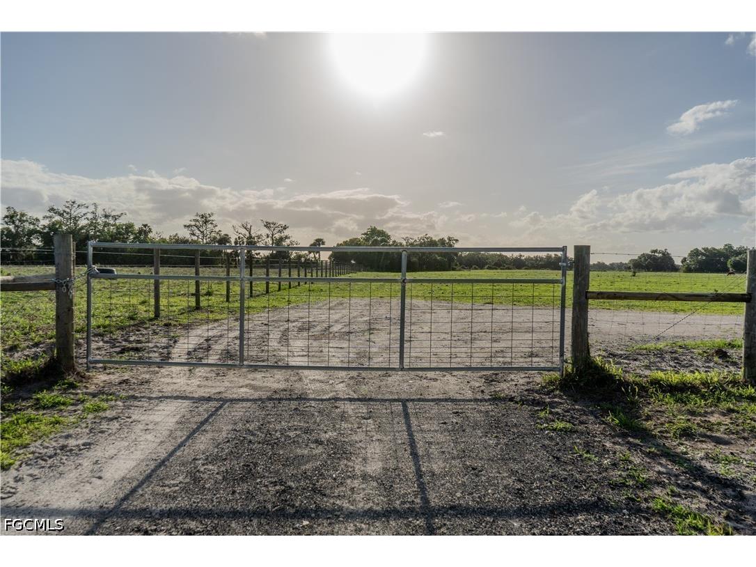 595 Norris Rd Labelle FL 33935 2026017876 image17