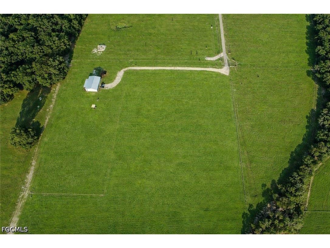 595 Norris Rd Labelle FL 33935 2026017876 image5