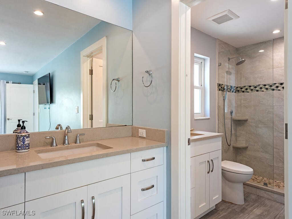 595 Wedge Drive Naples FL 34103 225077204 image13