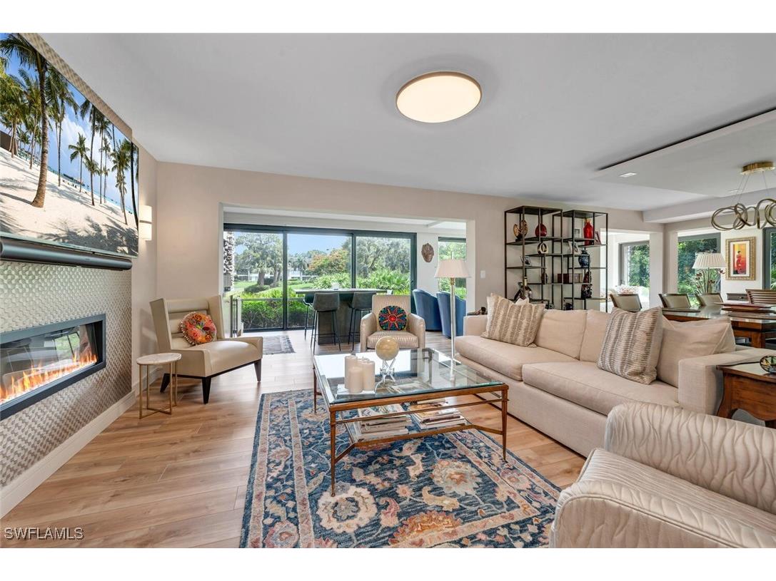 5950 Pelican Bay Boulevard #111 Naples FL 34108 225059431 image2