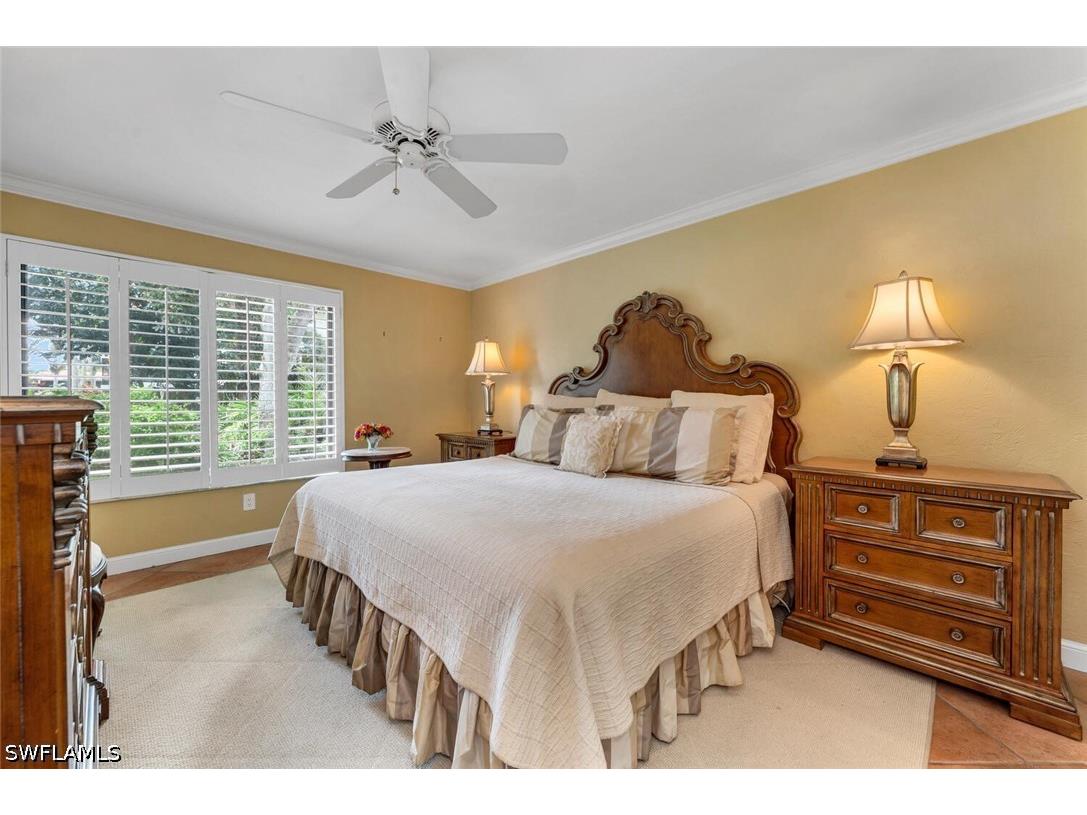 5950 Pelican Bay Boulevard #111 Naples FL 34108 226022397 image13