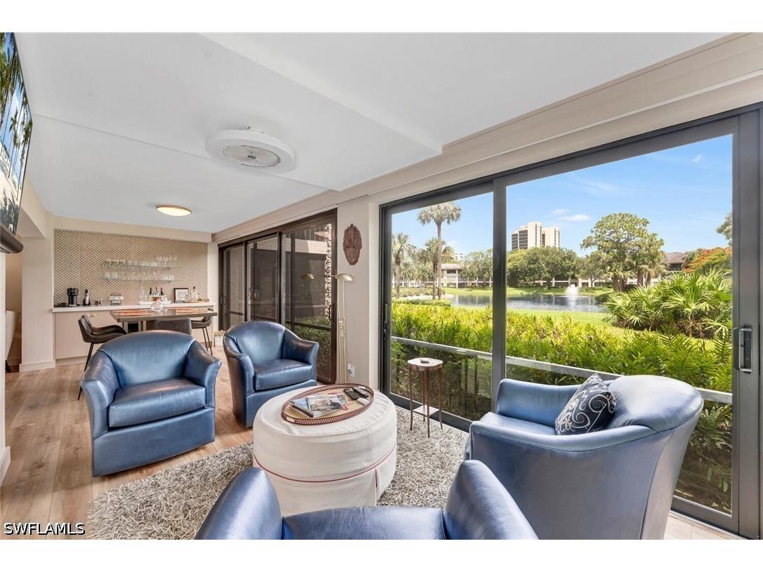 5950 Pelican Bay Boulevard #111 Naples FL 34108 226022397 image2