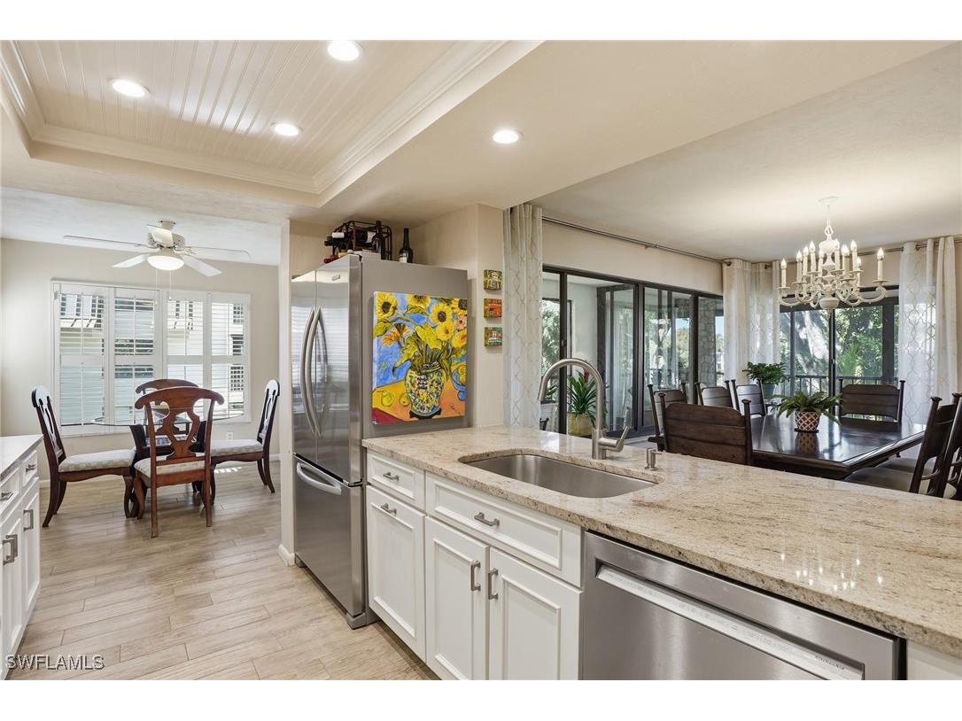 5950 Pelican Bay Boulevard #125 Naples FL 34108 226002534 image10