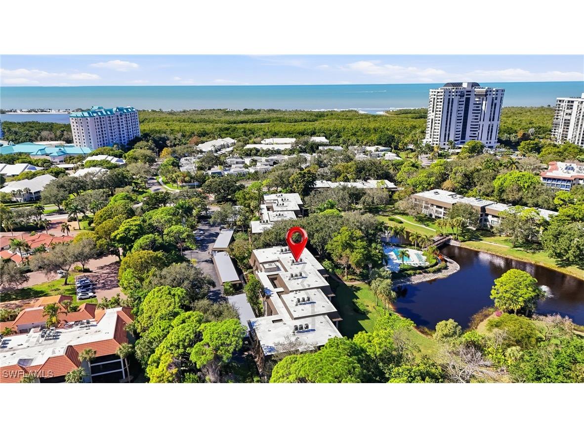 5950 Pelican Bay Boulevard #125 Naples FL 34108 226002534 image4