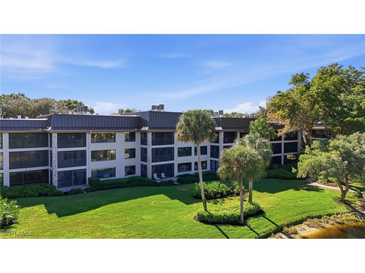 5950 Pelican Bay Boulevard #125 Naples FL 34108 226002534 image5