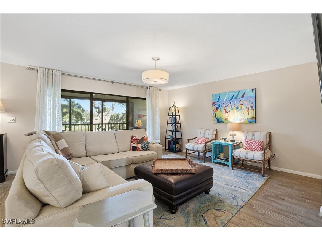 5950 Pelican Bay Boulevard #125 Naples FL 34108 226002534 image6