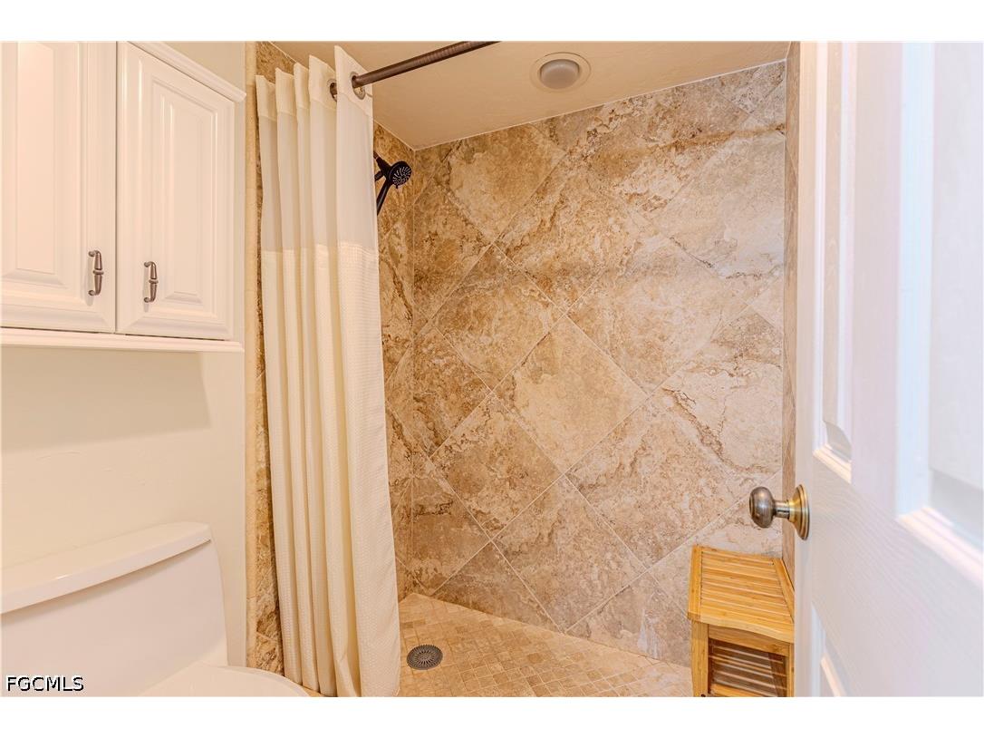 5950 Trailwinds Drive #224 Fort Myers FL 33907 2026021283 image12