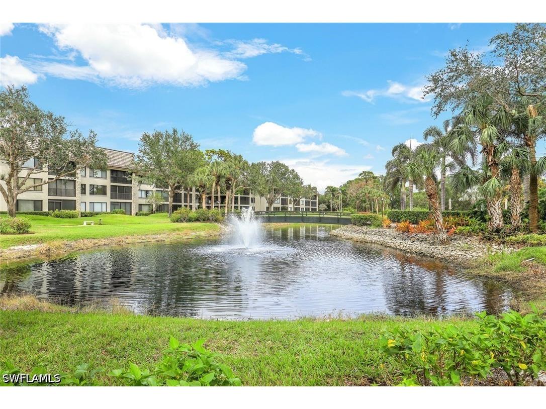 5954 Pelican Bay Boulevard #222 Naples FL 34108 226016163 image1