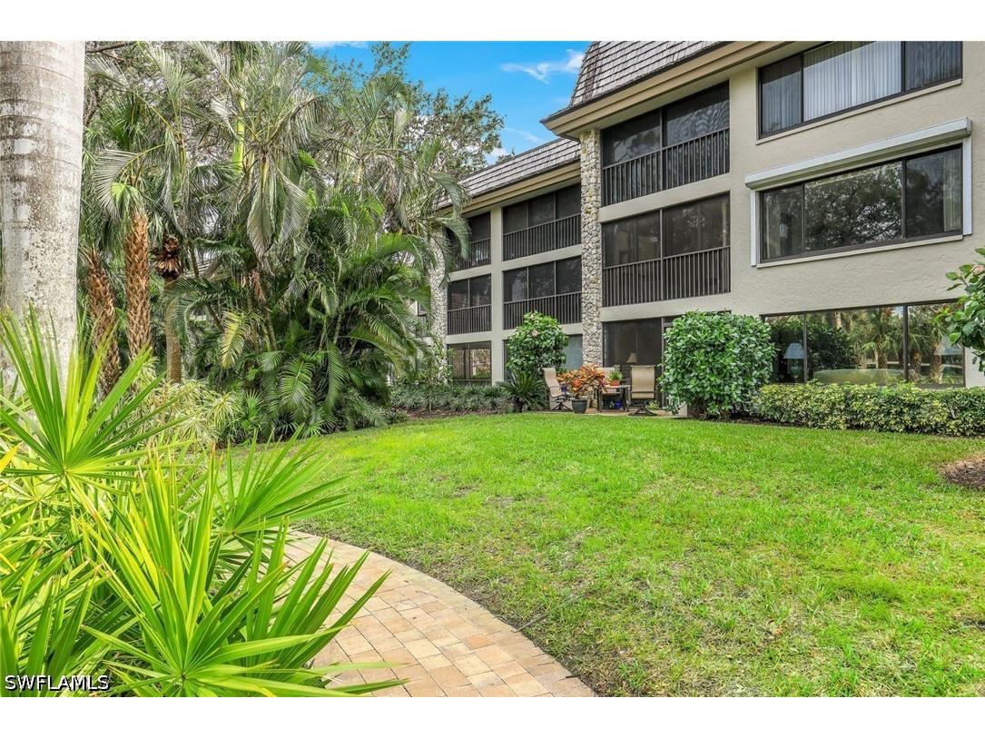 5954 Pelican Bay Boulevard #222 Naples FL 34108 226016163 image2