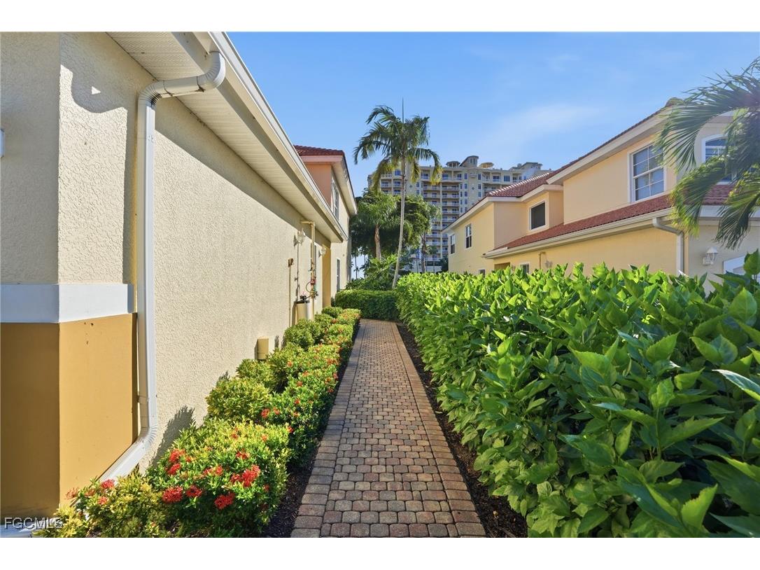 5957 Tarpon Gardens Circle #202 Cape Coral FL 33914 2025016360 image5
