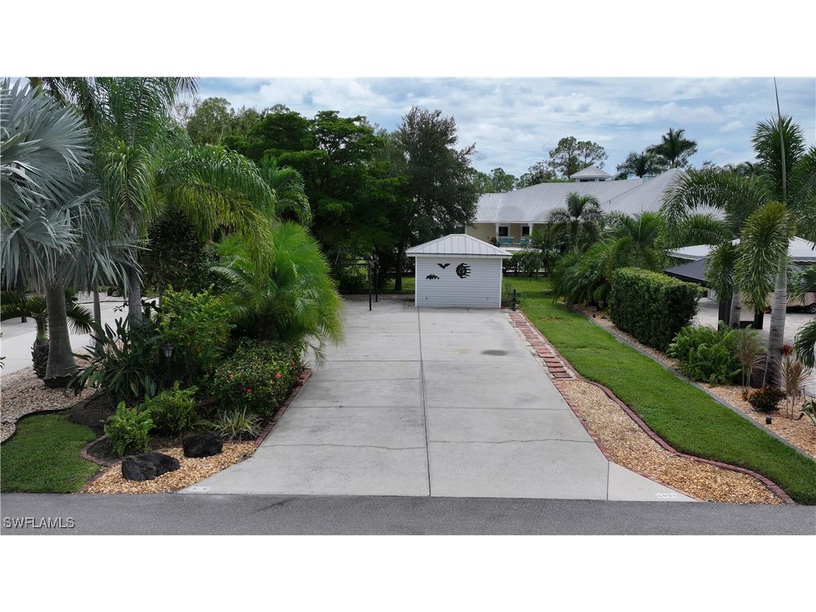 5959 Brightwood Drive Fort Myers FL 33905 225071389 image1