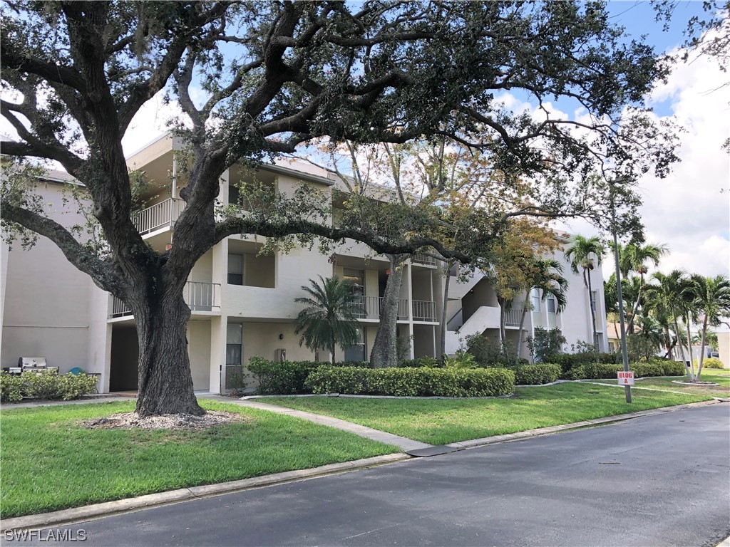 5959 Winkler Road #102 Fort Myers FL 33919 223029509 image1