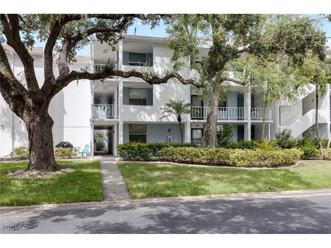 5959 Winkler Road #103 Fort Myers FL 33919 2025015823 image1