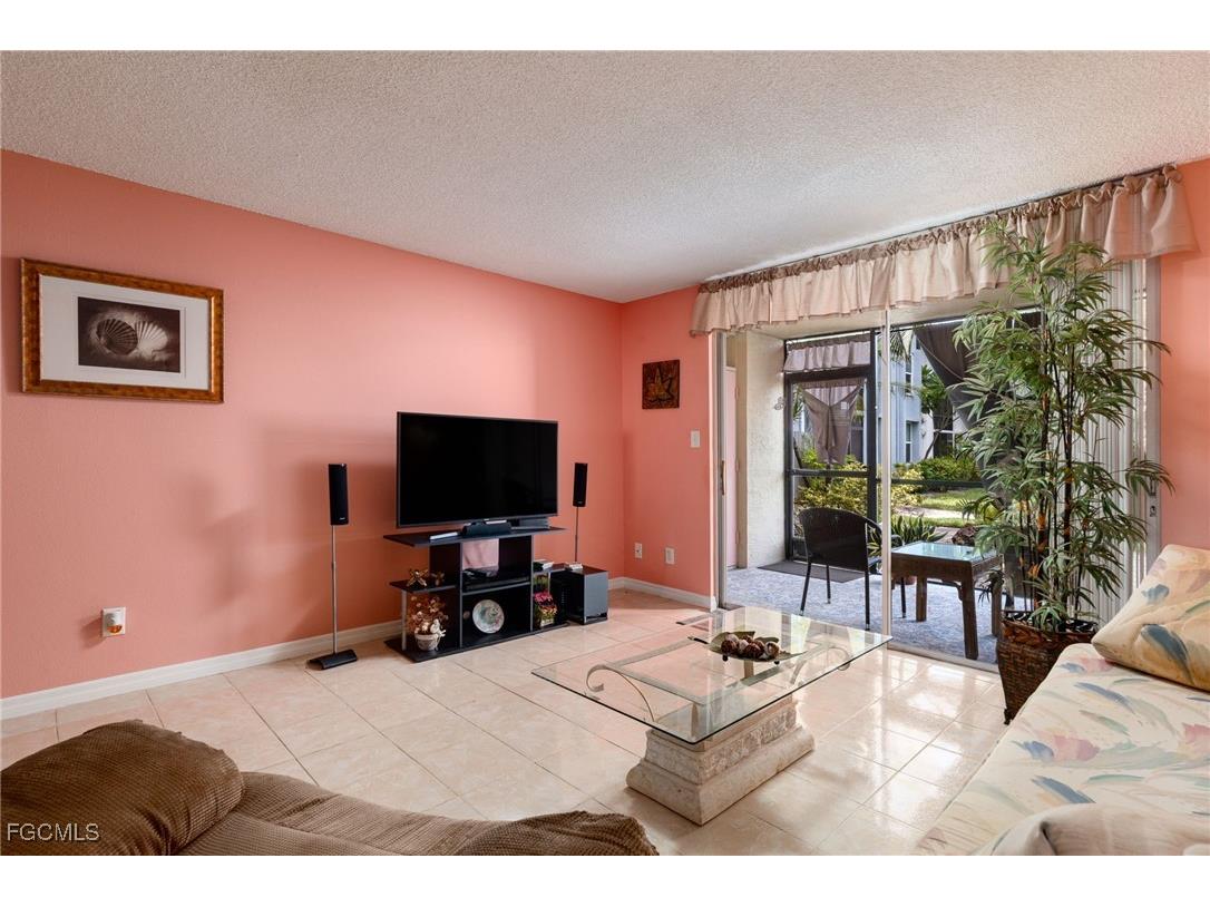 5959 Winkler Road #103 Fort Myers FL 33919 2025015823 image11