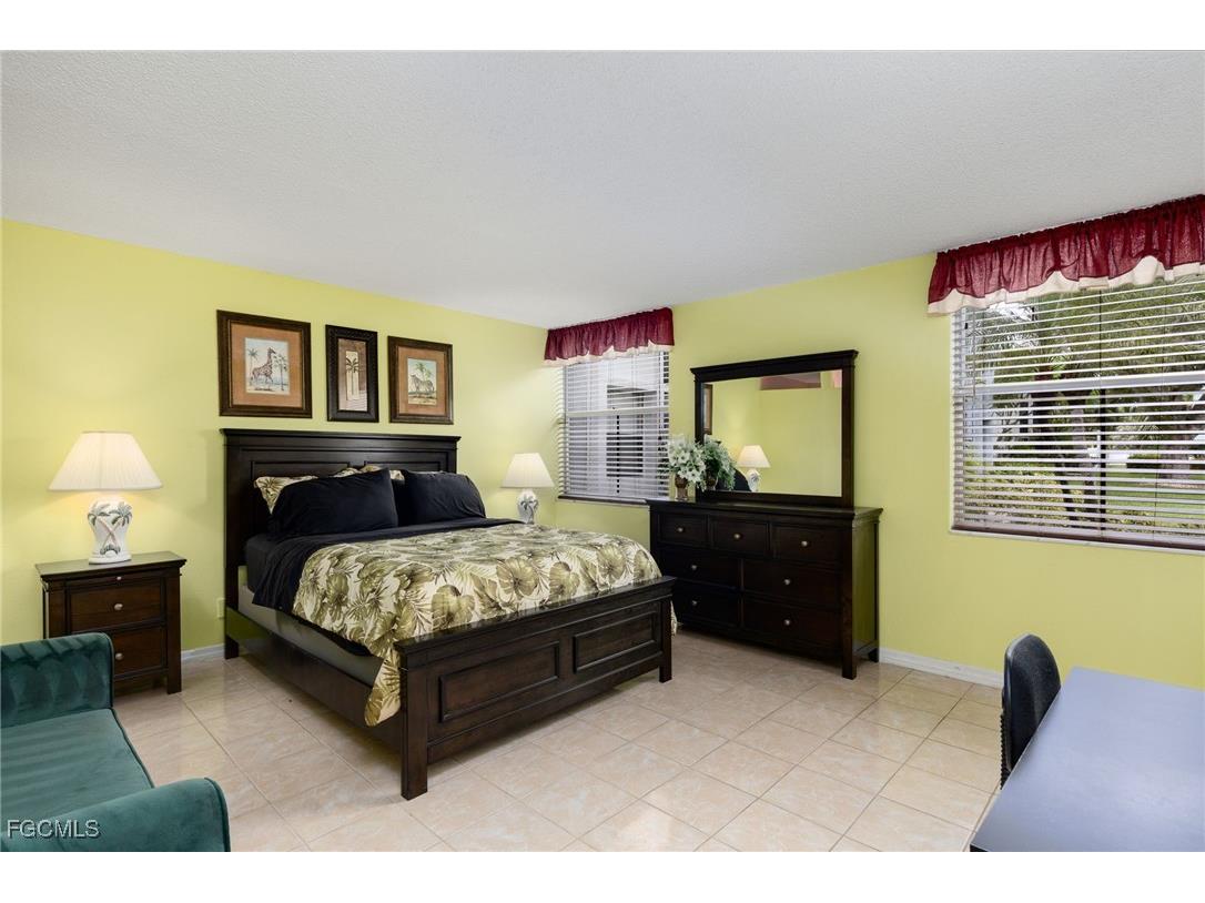 5959 Winkler Road #103 Fort Myers FL 33919 2025015823 image16