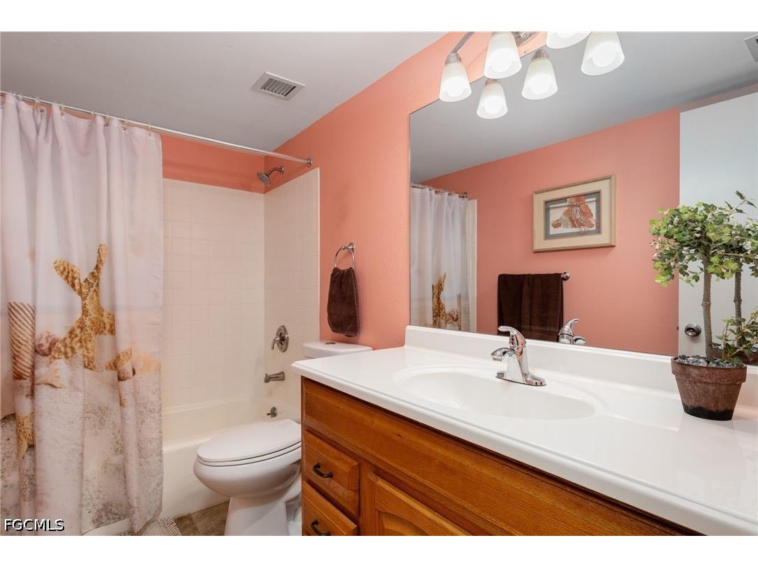 5959 Winkler Road #103 Fort Myers FL 33919 2026018735 image19