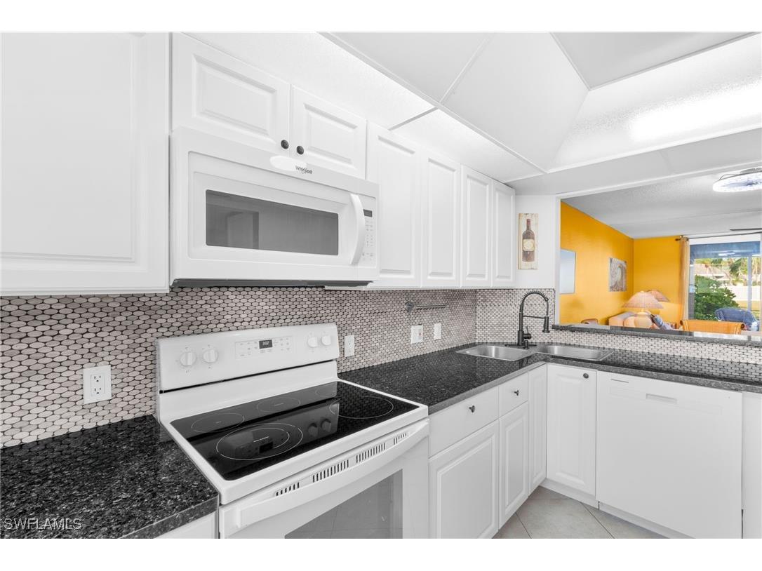 5959 Winkler Road #114 Fort Myers FL 33919 225079324 image8