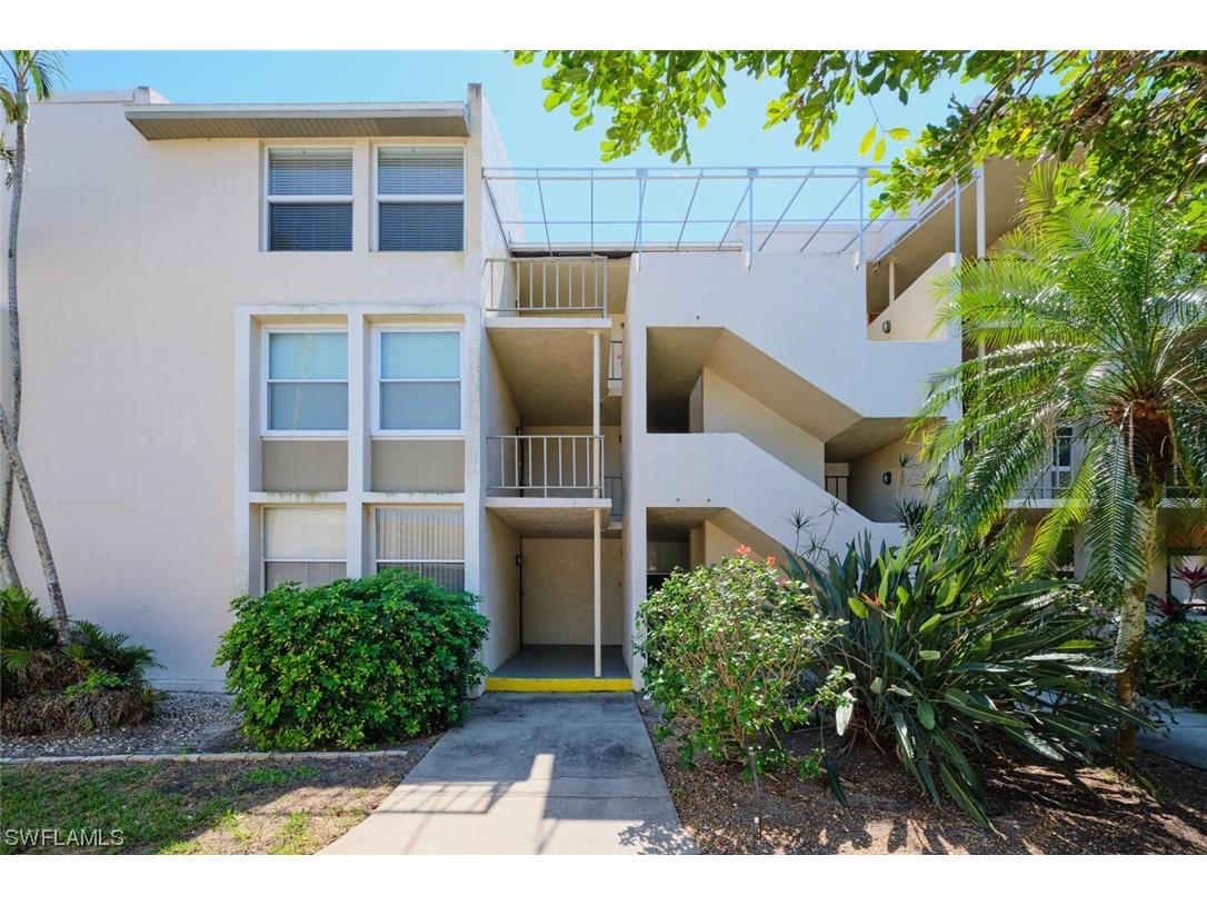 5959 Winkler Road #120 Fort Myers FL 33919 223015071 image1