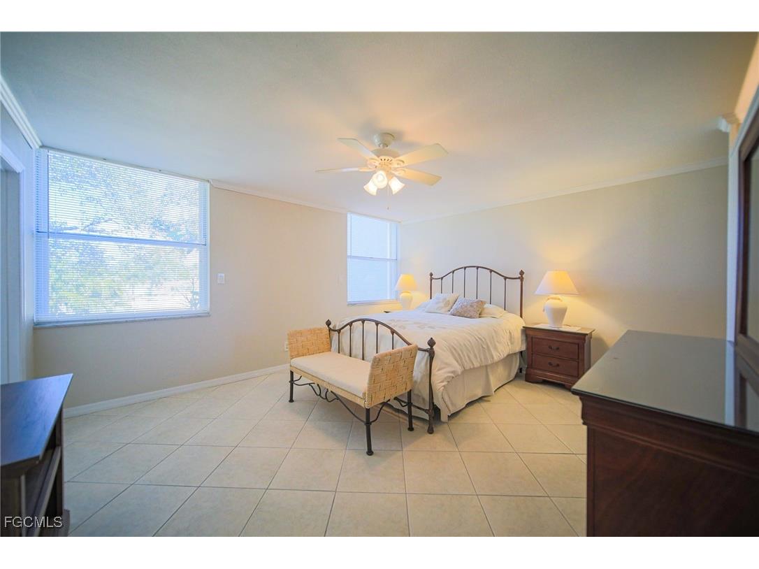5959 Winkler Road #206 Fort Myers FL 33919 2025024486 image11