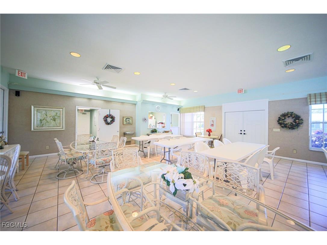 5959 Winkler Road #206 Fort Myers FL 33919 2025024486 image25