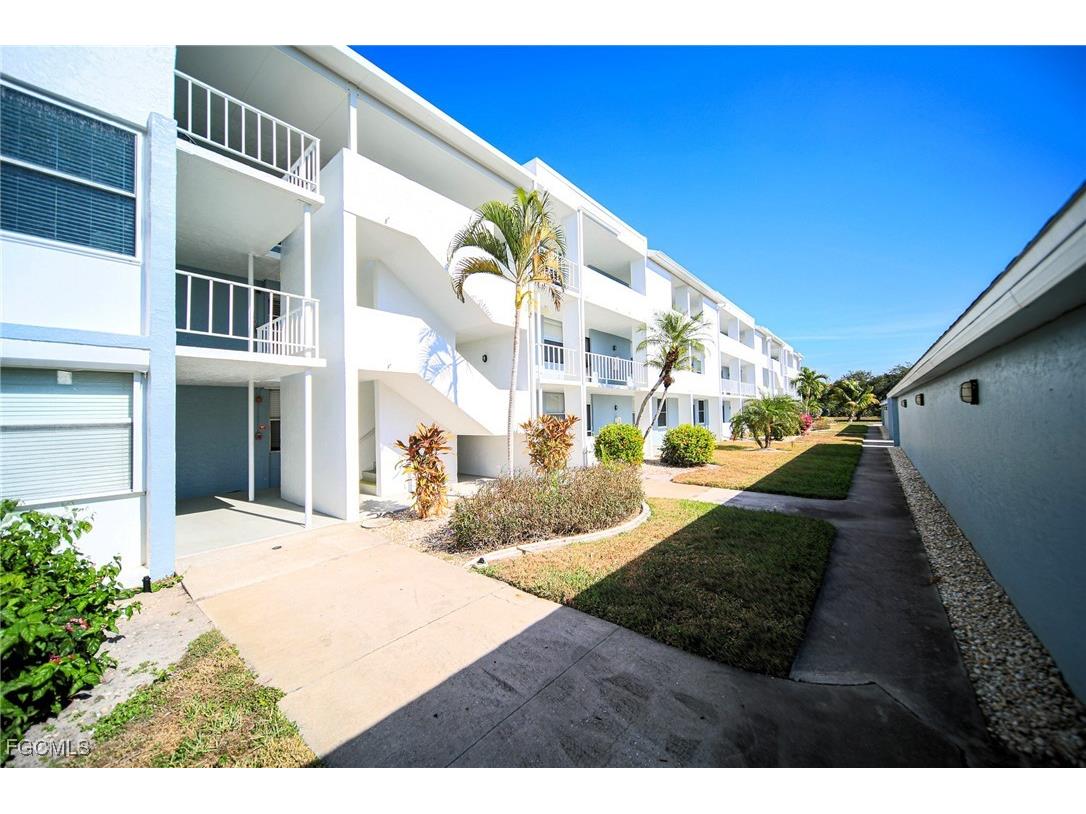 5959 Winkler Road #206 Fort Myers FL 33919 2025024486 image33
