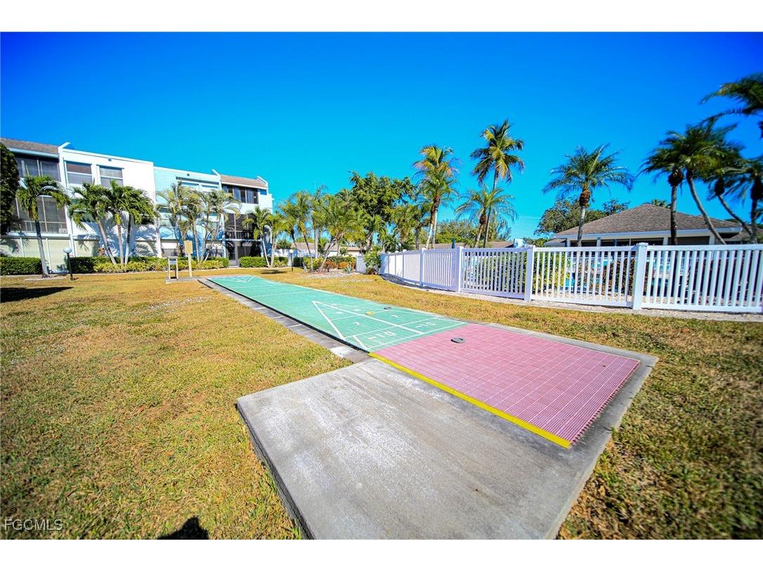 5959 Winkler Road #206 Fort Myers FL 33919 2025024486 image42