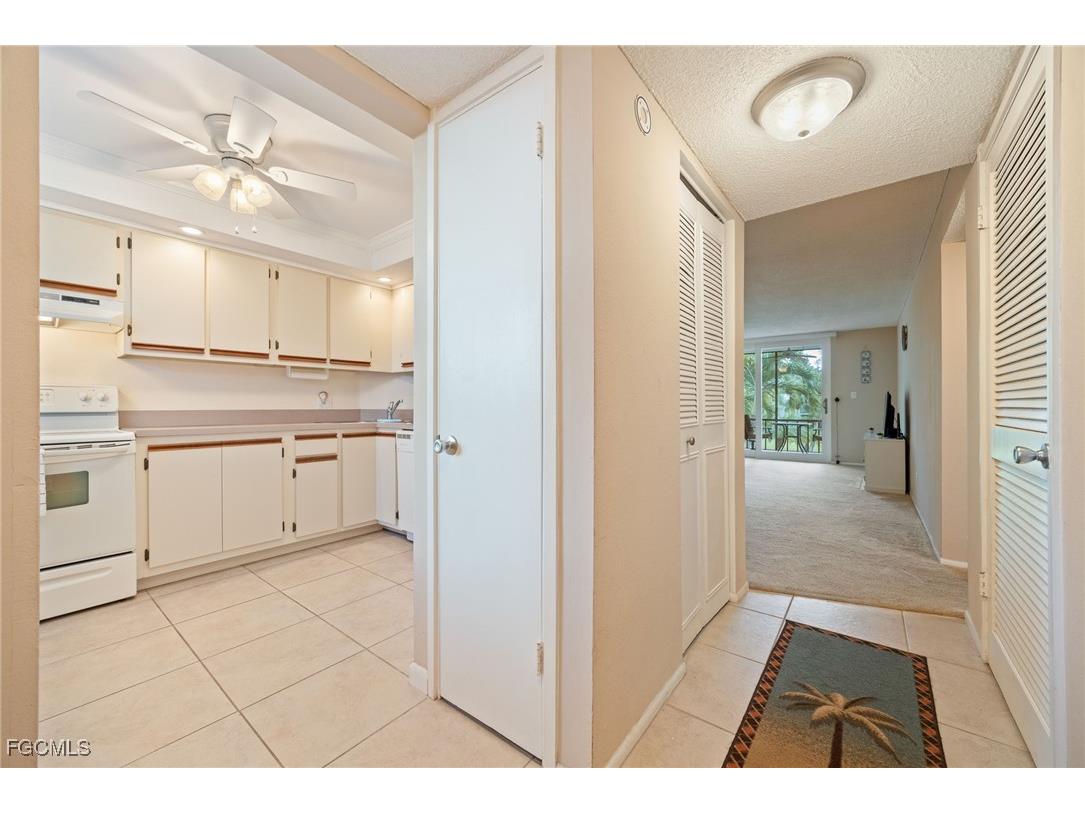 5959 Winkler Road #218 Fort Myers FL 33919 2025014634 image13