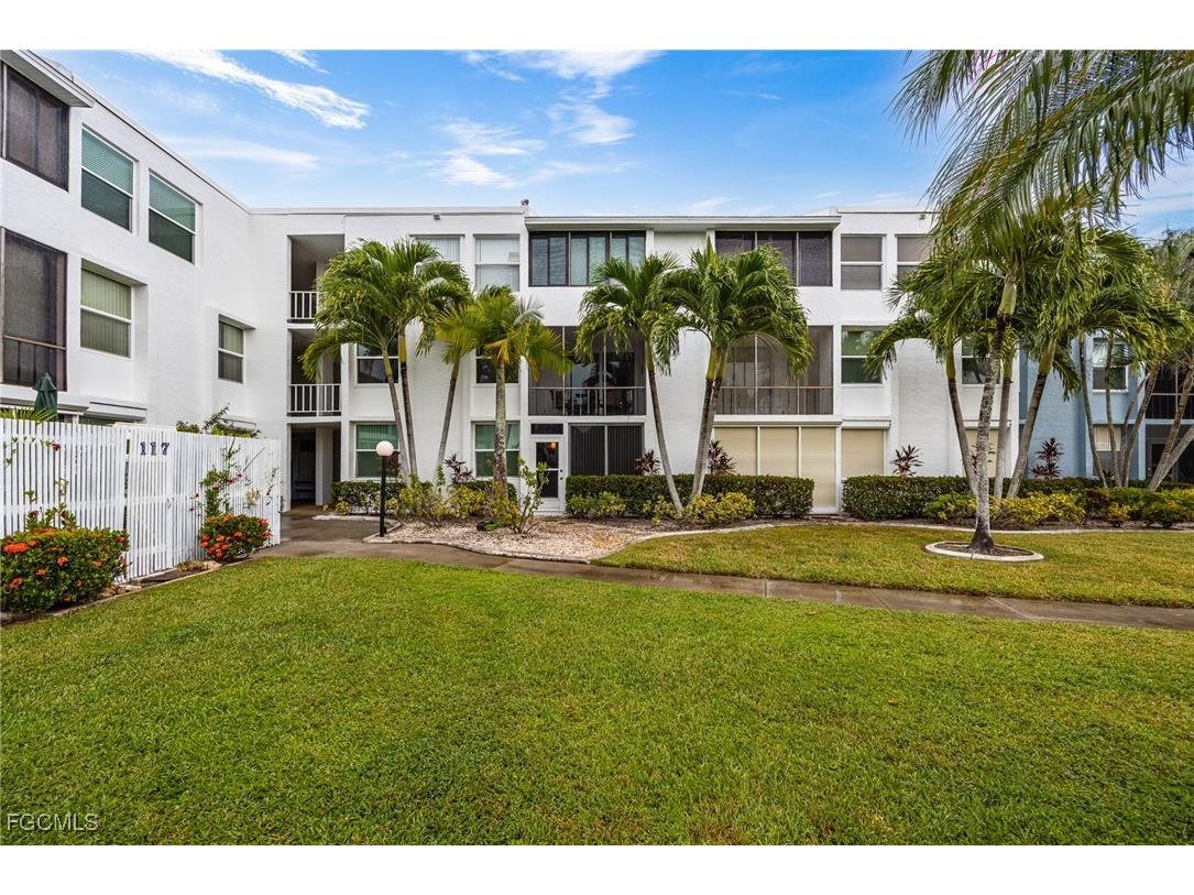 5959 Winkler Road #218 Fort Myers FL 33919 2025014634 image27