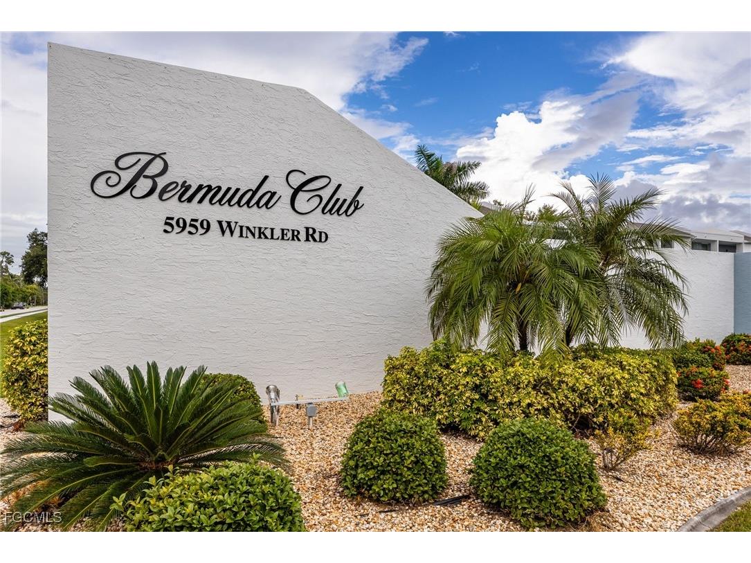 5959 Winkler Road #218 Fort Myers FL 33919 2025014634 image35