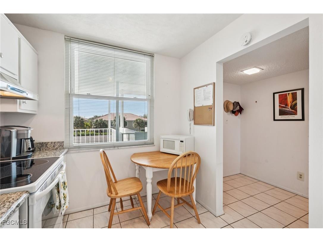 5959 Winkler Road #305 Fort Myers FL 33919 2026006207 image10
