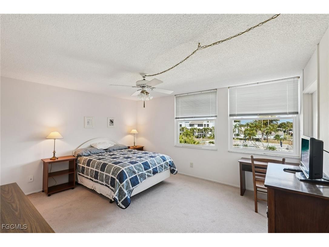 5959 Winkler Road #305 Fort Myers FL 33919 2026006207 image19