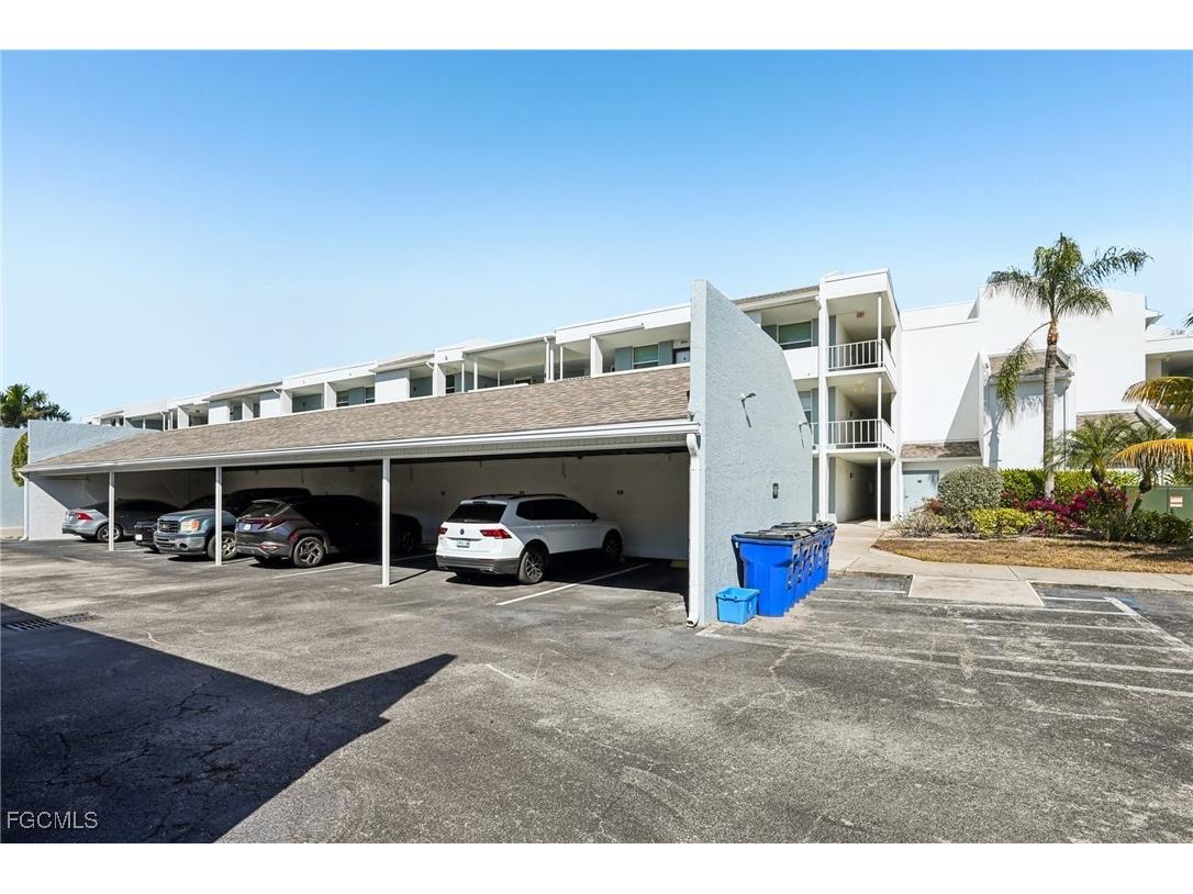 5959 Winkler Road #305 Fort Myers FL 33919 2026006207 image25