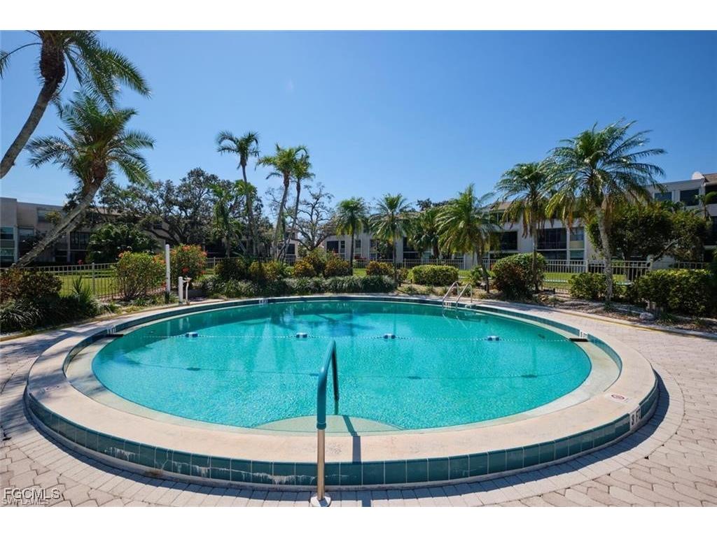 5959 Winkler Road #307 Fort Myers FL 33919 2026002729 image18