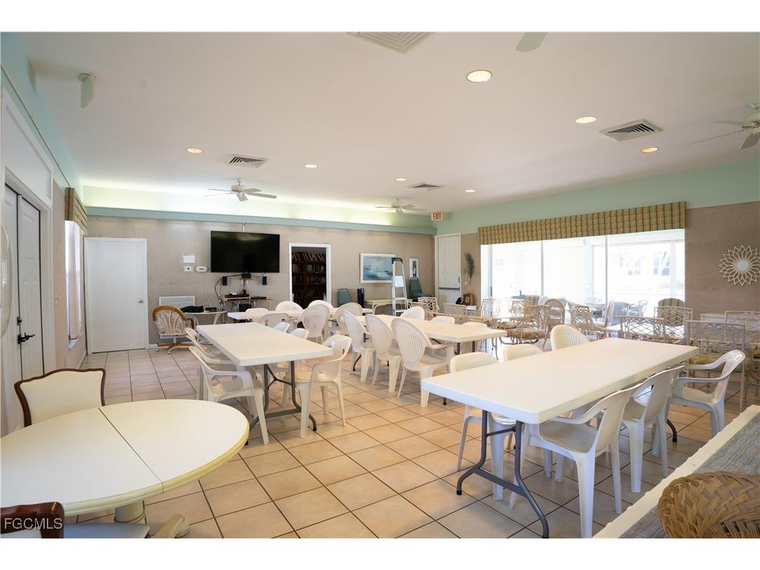 5959 Winkler Road #307 Fort Myers FL 33919 2026002729 image22