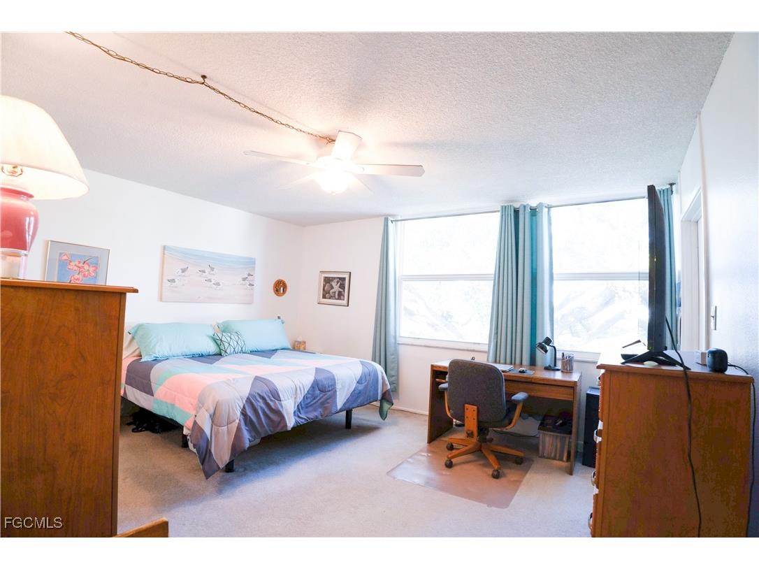 5959 Winkler Road #307 Fort Myers FL 33919 2026002729 image9