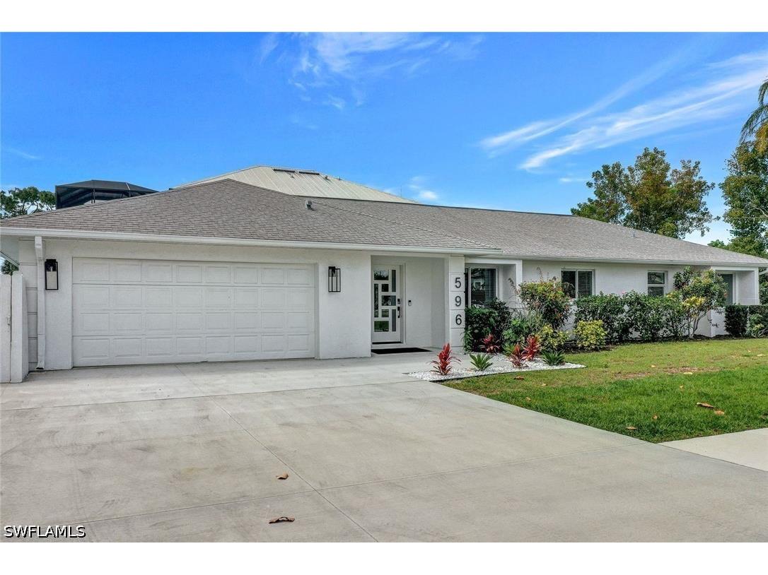 596 105th Avenue N Naples FL 34108 226021948 image32