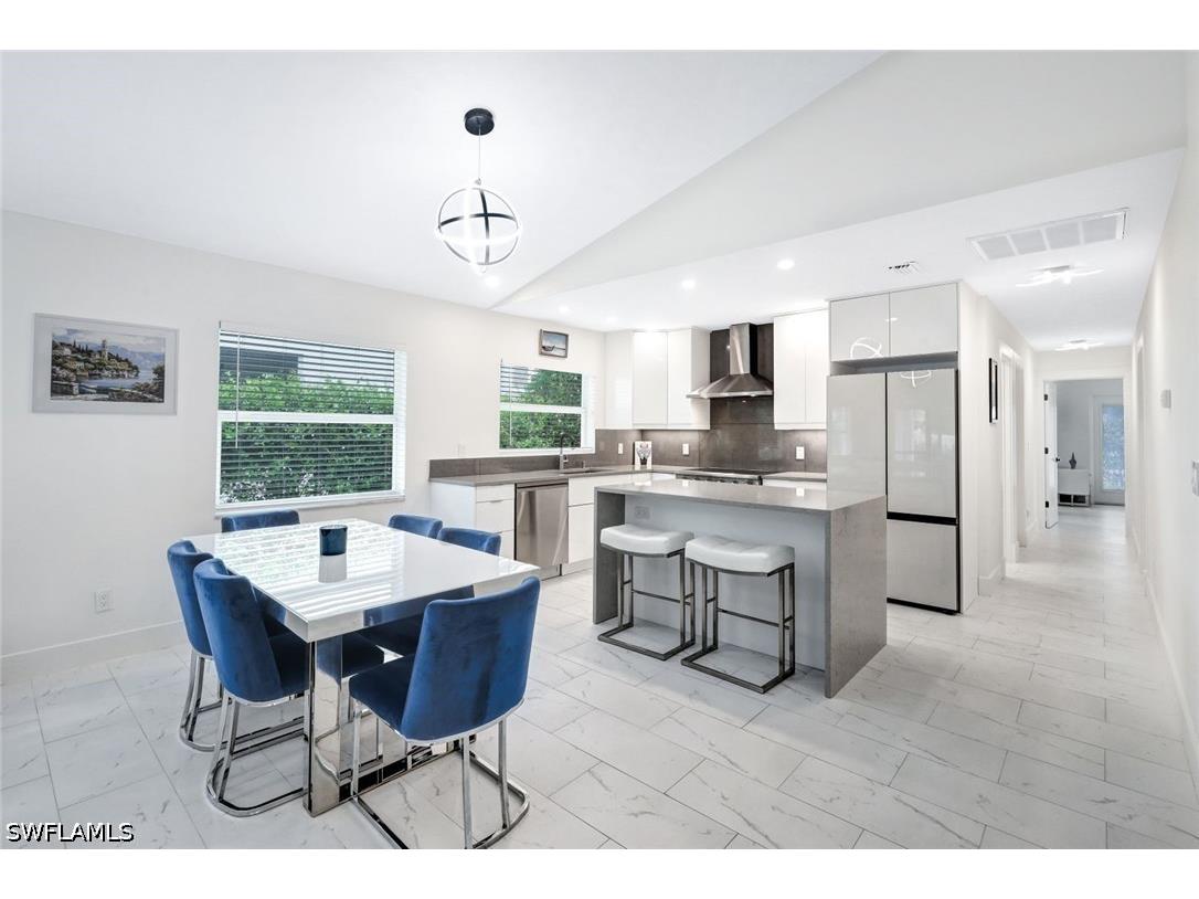 596 105th Avenue N Naples FL 34108 226021948 image5