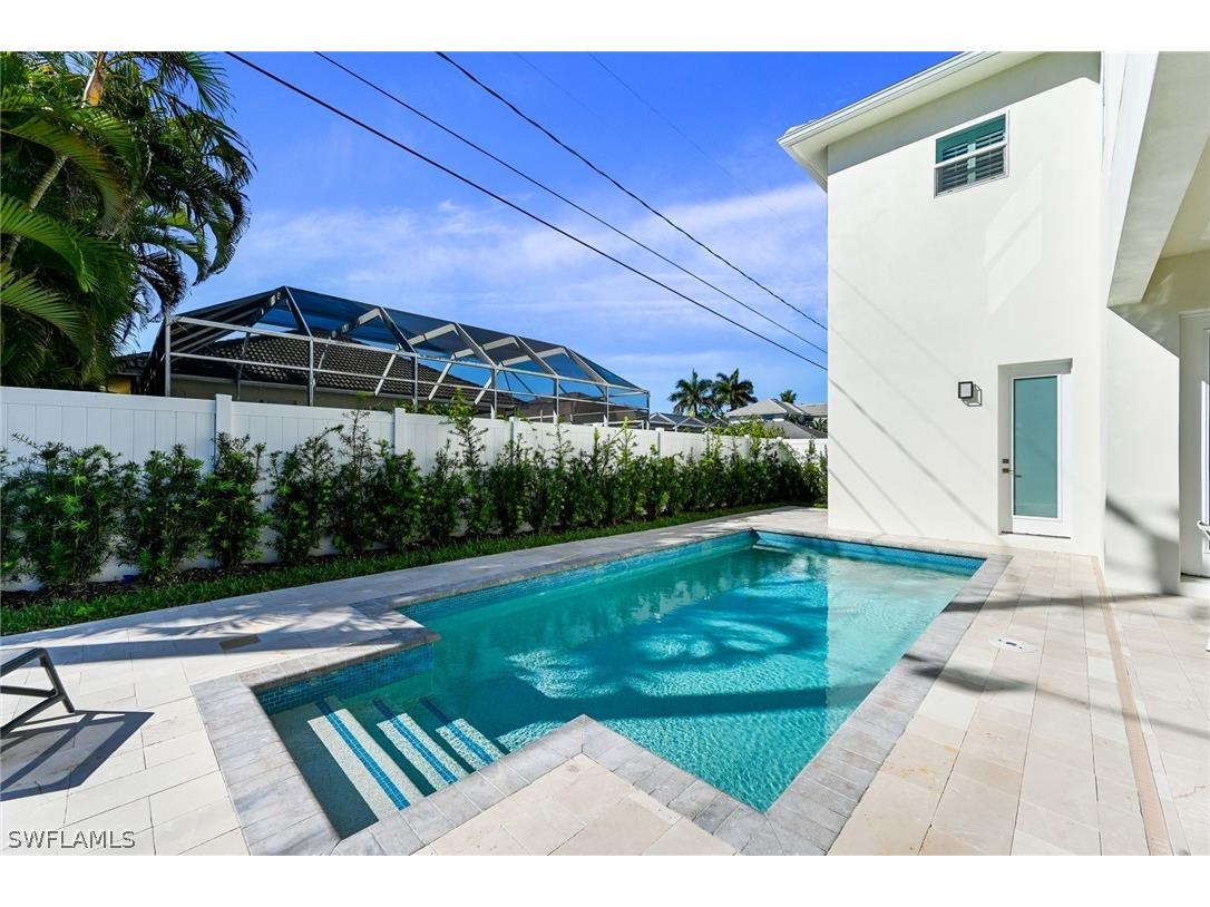 596 111th Avenue N Naples FL 34108 226009652 image16