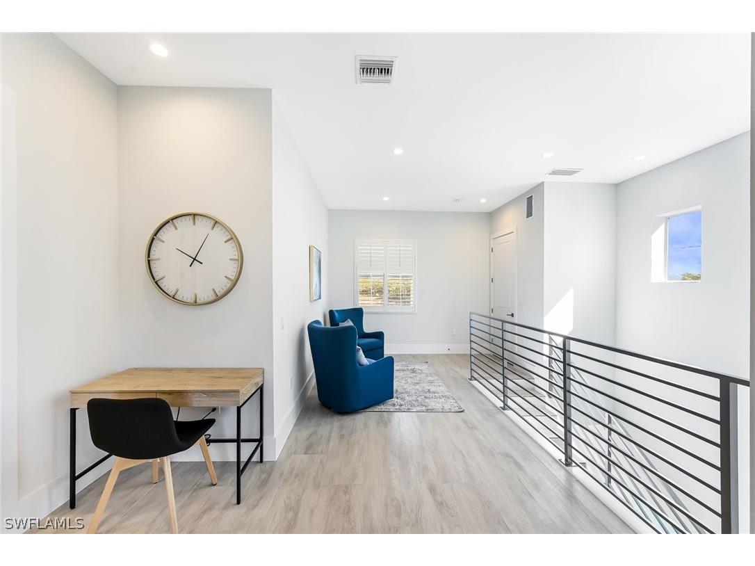 596 111th Avenue N Naples FL 34108 226009652 image18