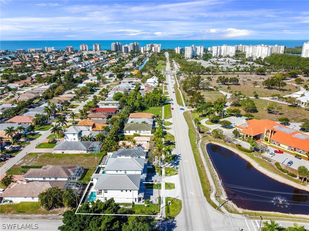 596 111th Avenue N Naples FL 34108 226009652 image2