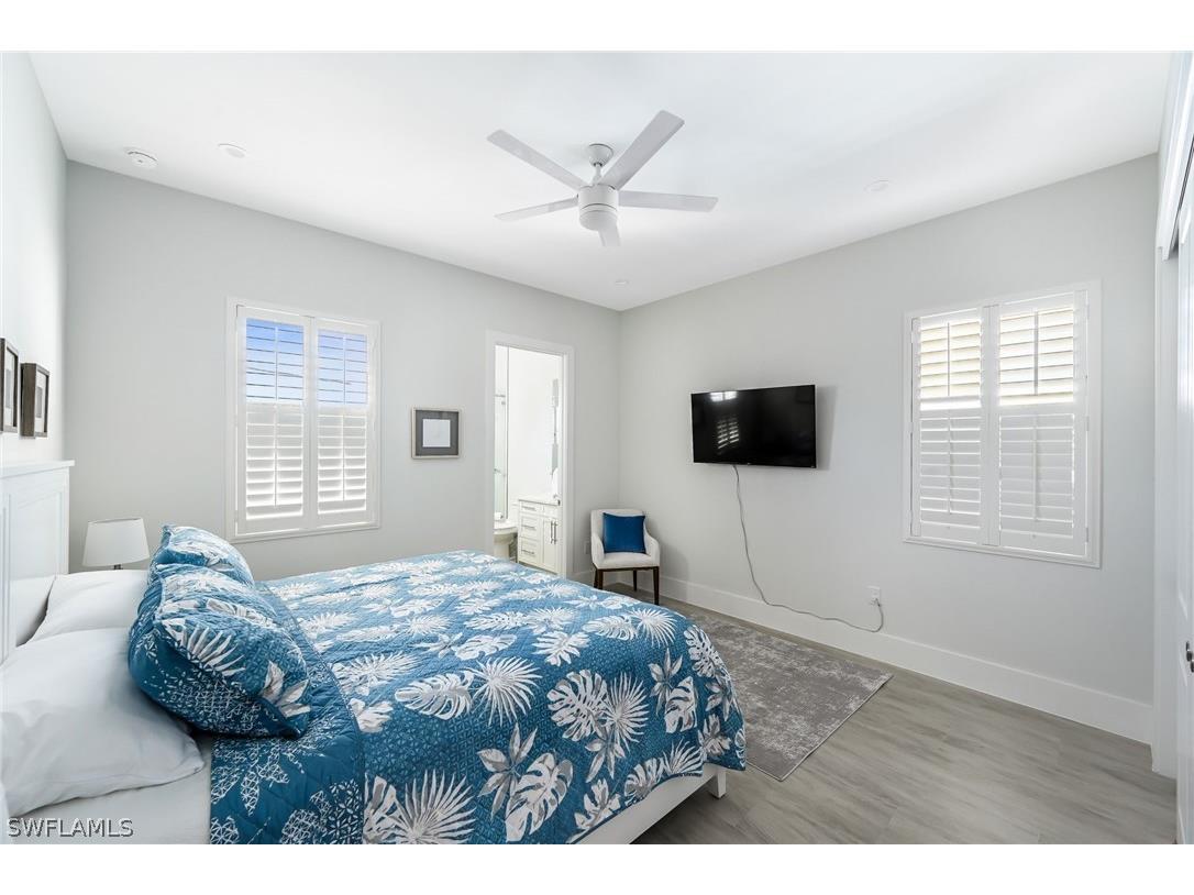 596 111th Avenue N Naples FL 34108 226009652 image25