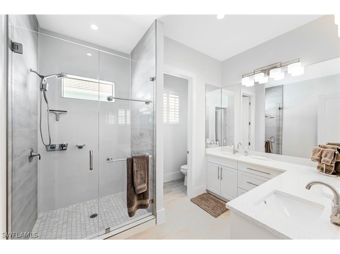 596 111th Avenue N Naples FL 34108 226009652 image28