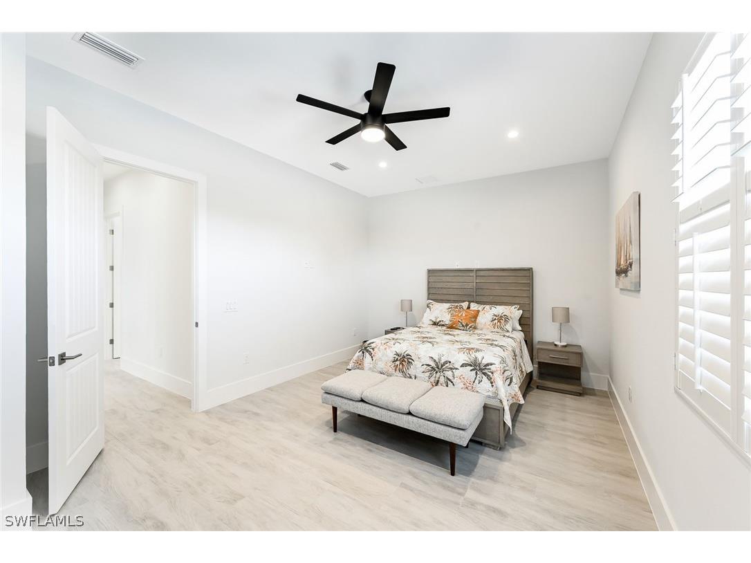 596 111th Avenue N Naples FL 34108 226009652 image29