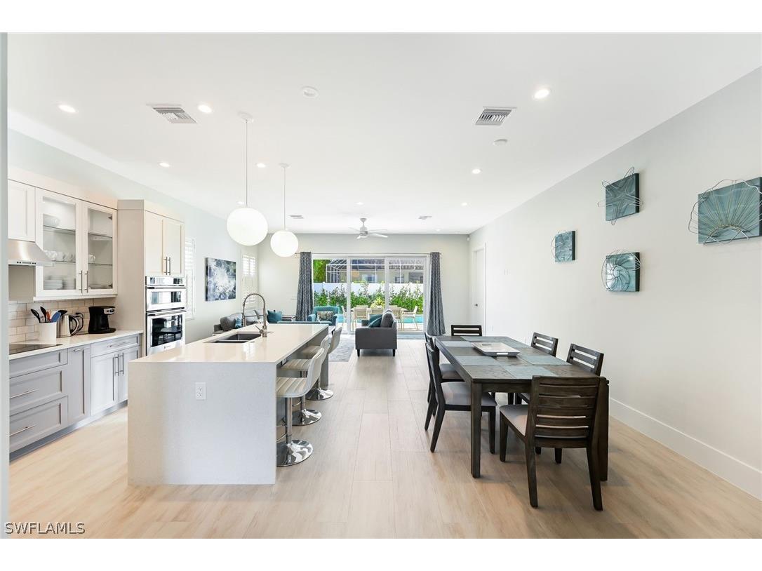 596 111th Avenue N Naples FL 34108 226009652 image4