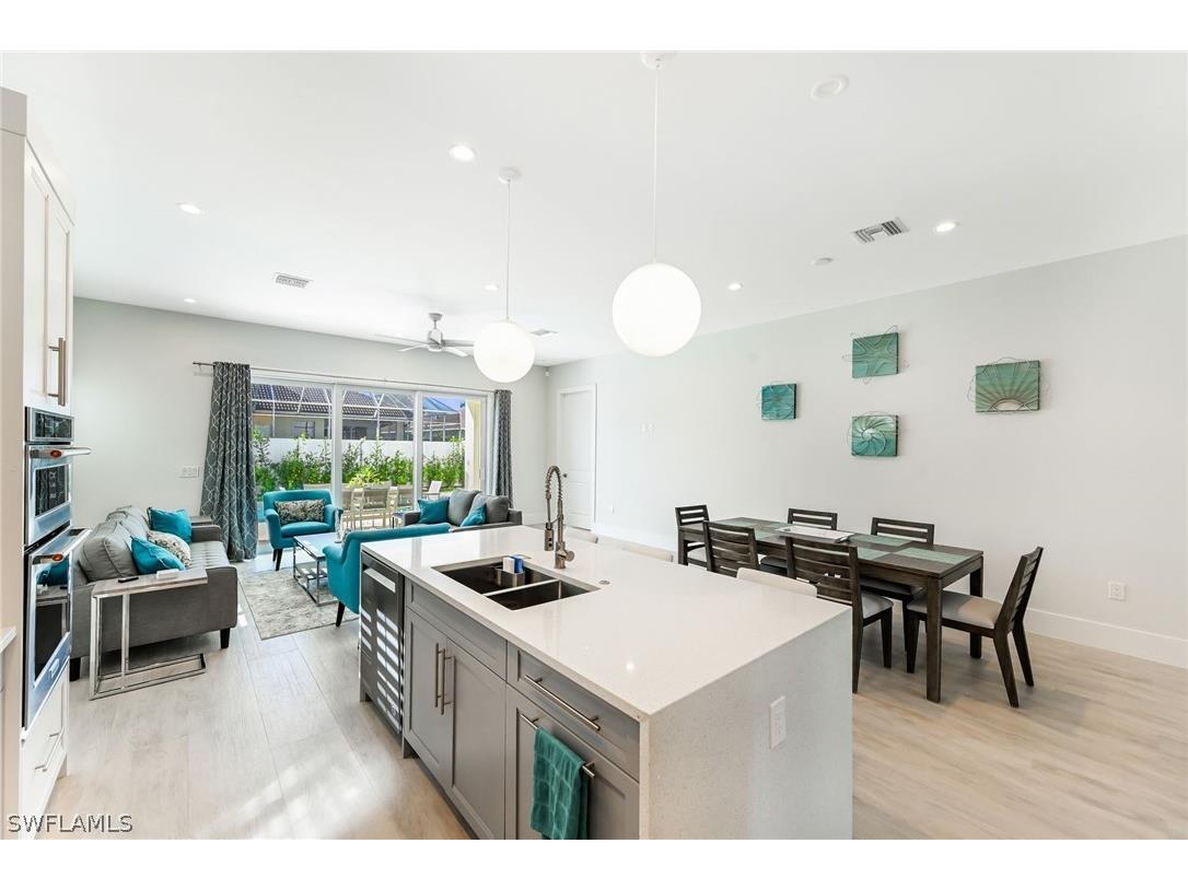 596 111th Avenue N Naples FL 34108 226009652 image5