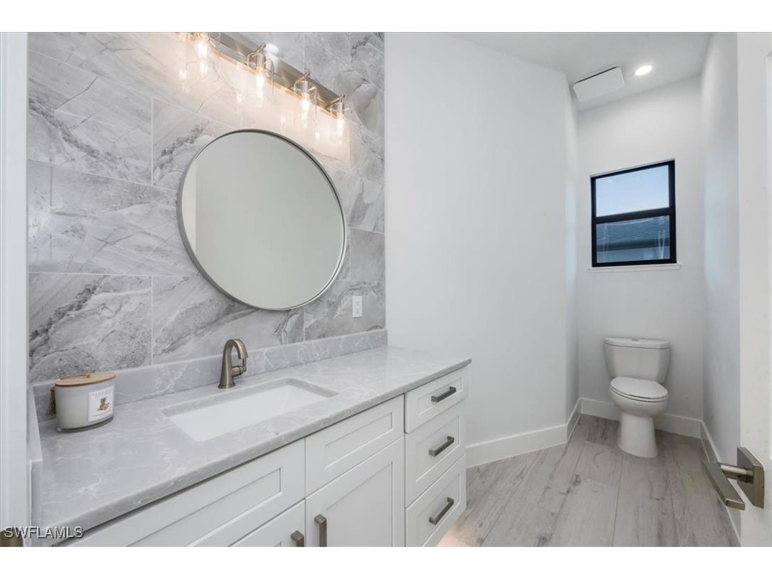 596 97th Avenue N Naples FL 34108 225063981 image32