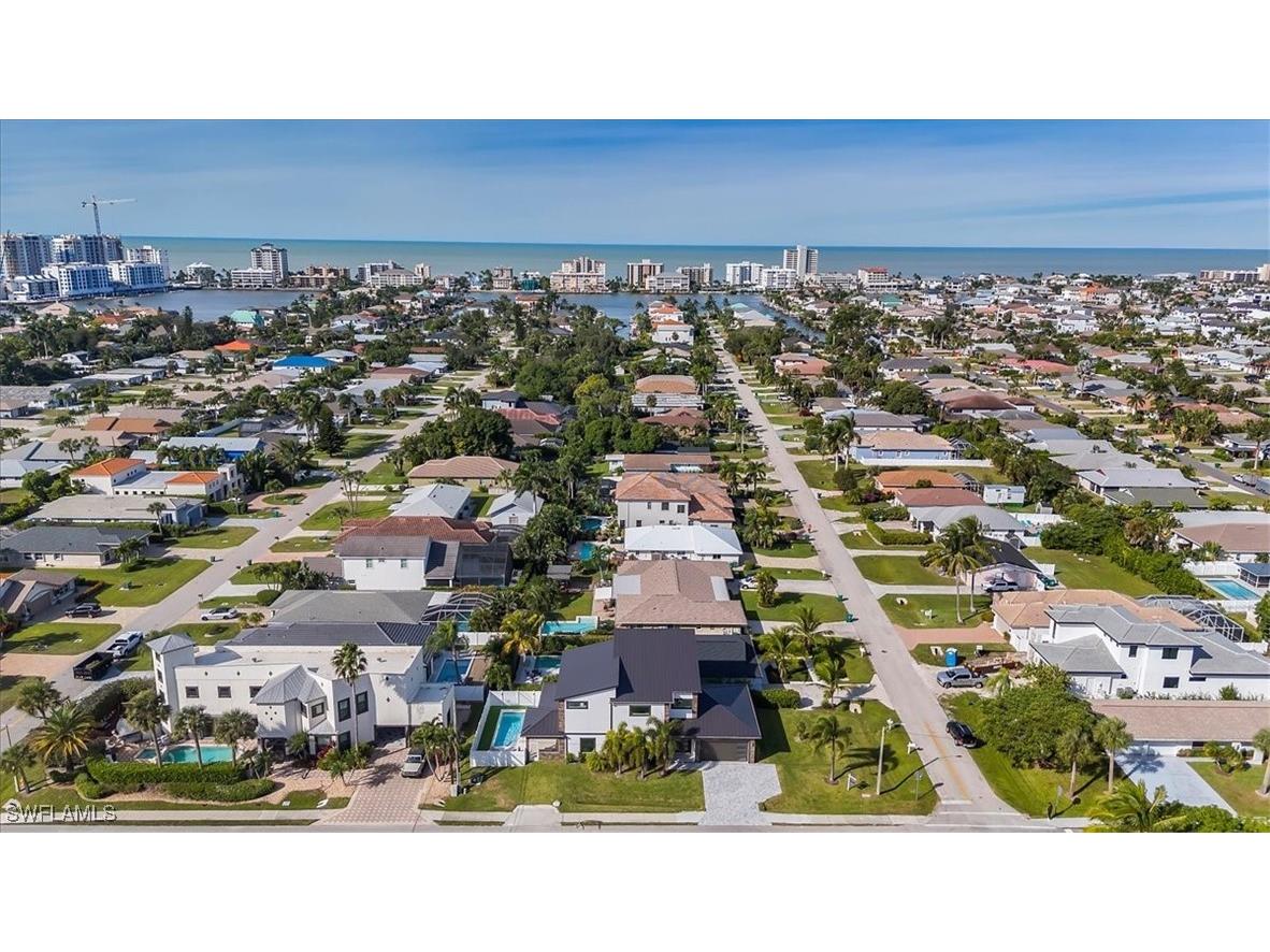 596 97th Avenue N Naples FL 34108 225063981 image37