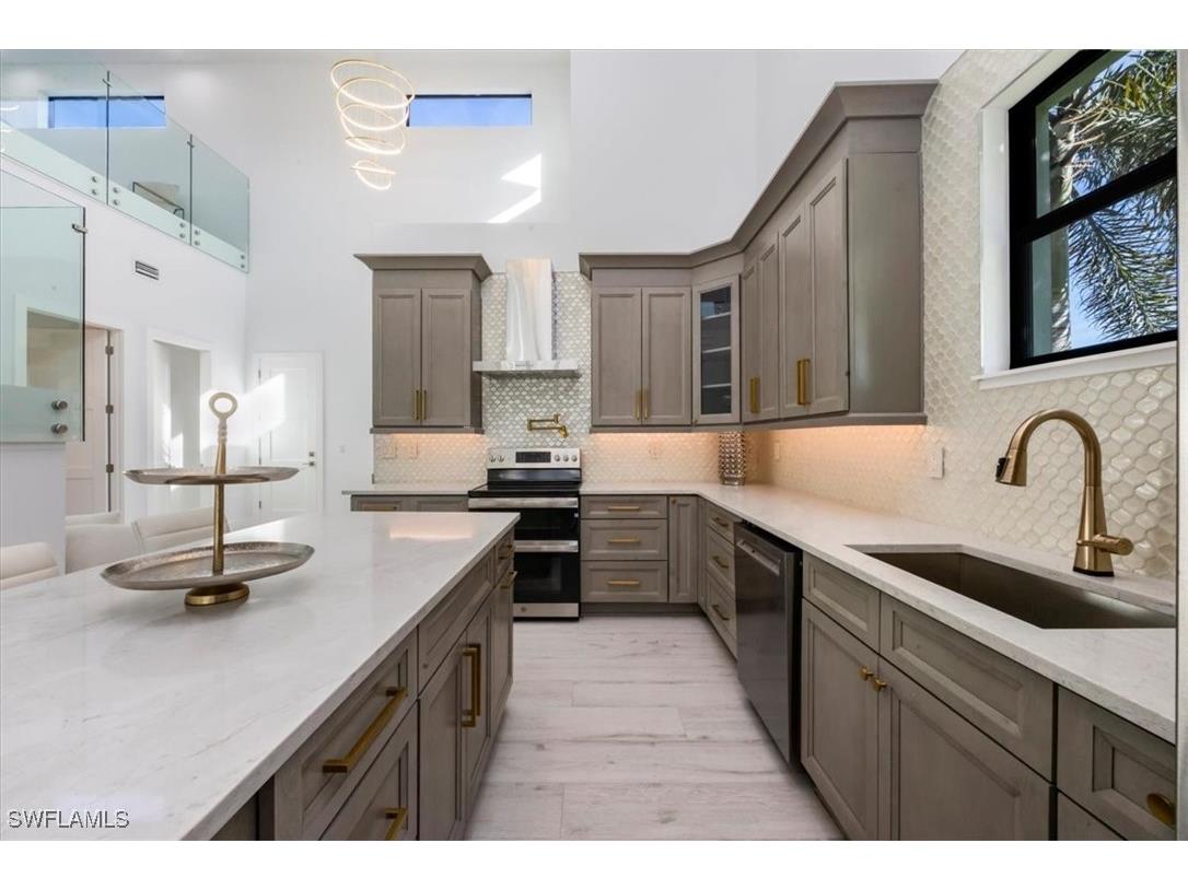 596 97th Avenue N Naples FL 34108 225063981 image44