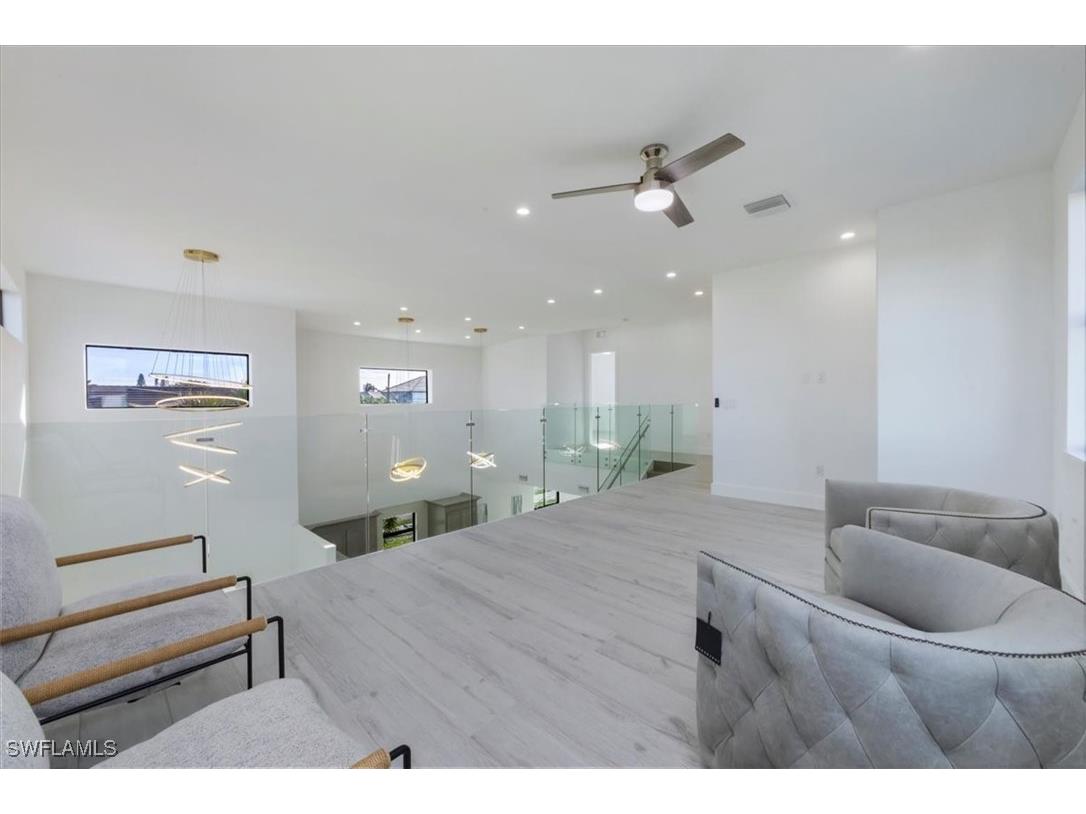 596 97th Avenue N Naples FL 34108 225063981 image47